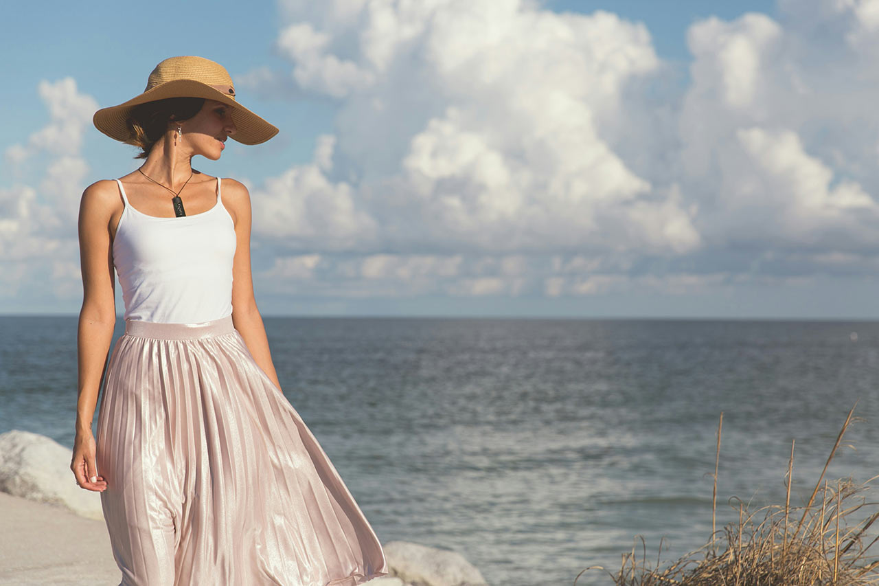 Nadčasové, barevně neutrální kousky vám umožní vytvořit stylový look pro každou příležitost